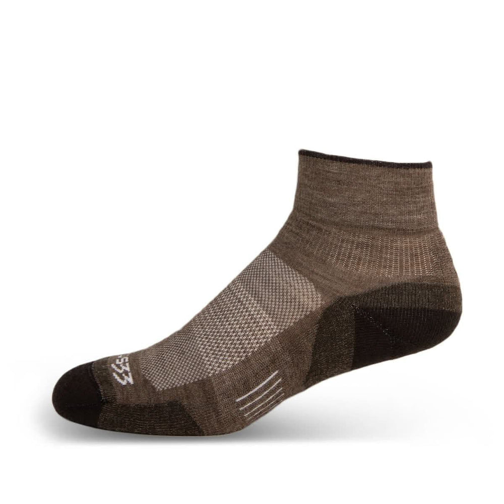 Mountain Heritage Micro Weight Full Cushion Ankle Socks #color_coffee
