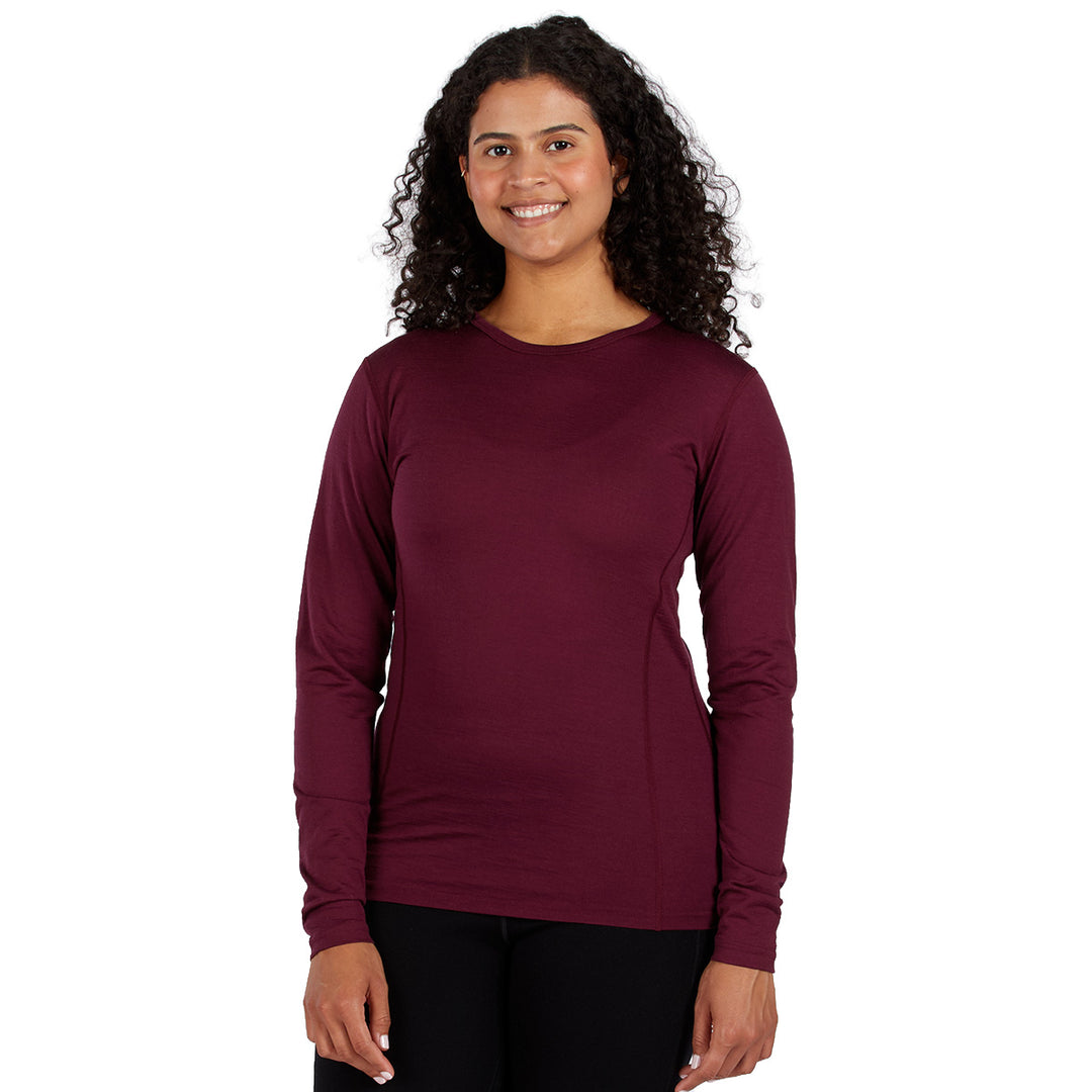 lightweight merino wool crew shirt base layer top in burgundy front 